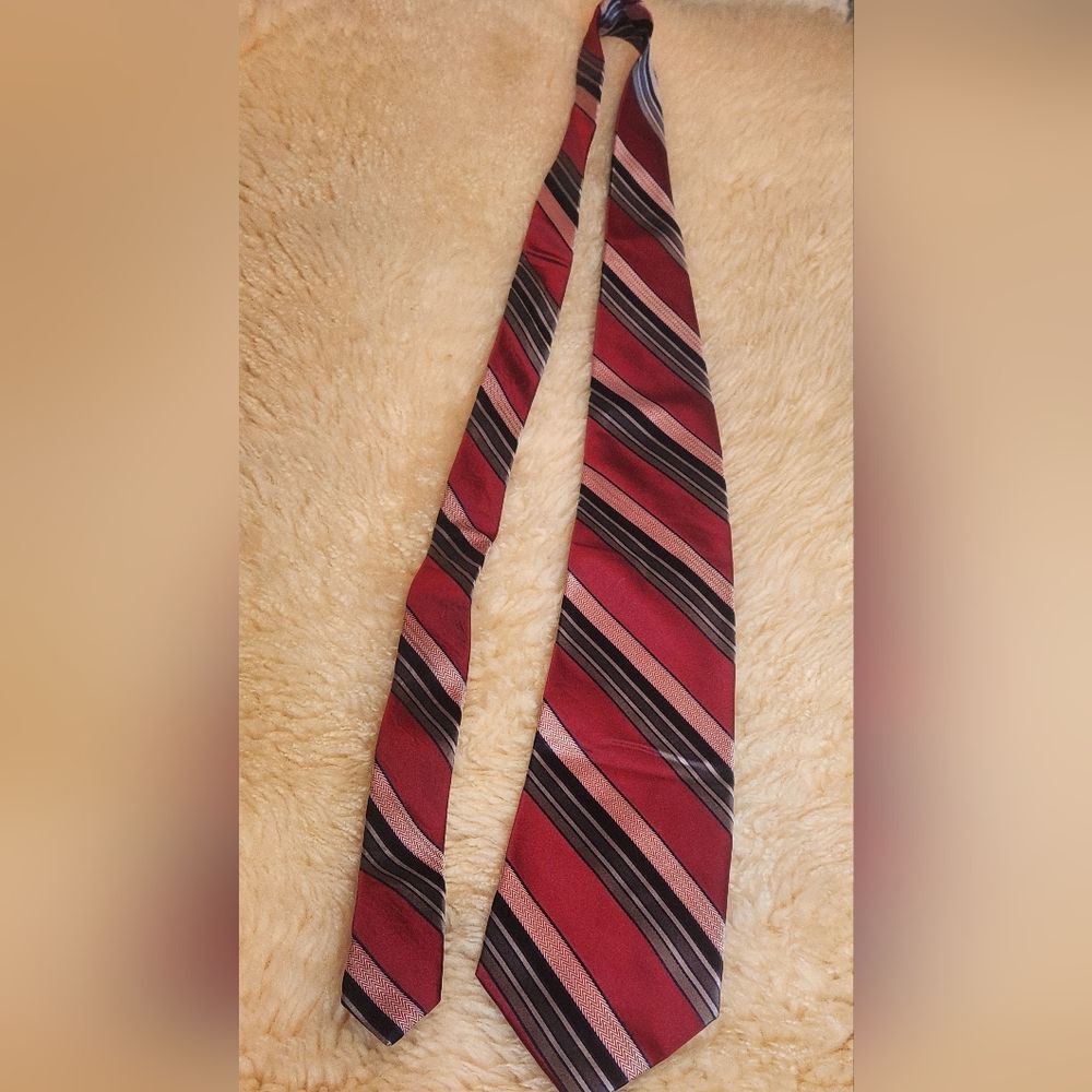 Siena Collezione Burgundy Gray Black 100% SILK Handmade Men's Neck Tie 58"×4"
